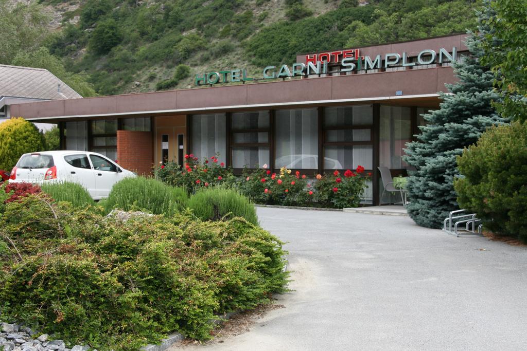 Brigerbad Hotel Garni Simplon מראה חיצוני תמונה